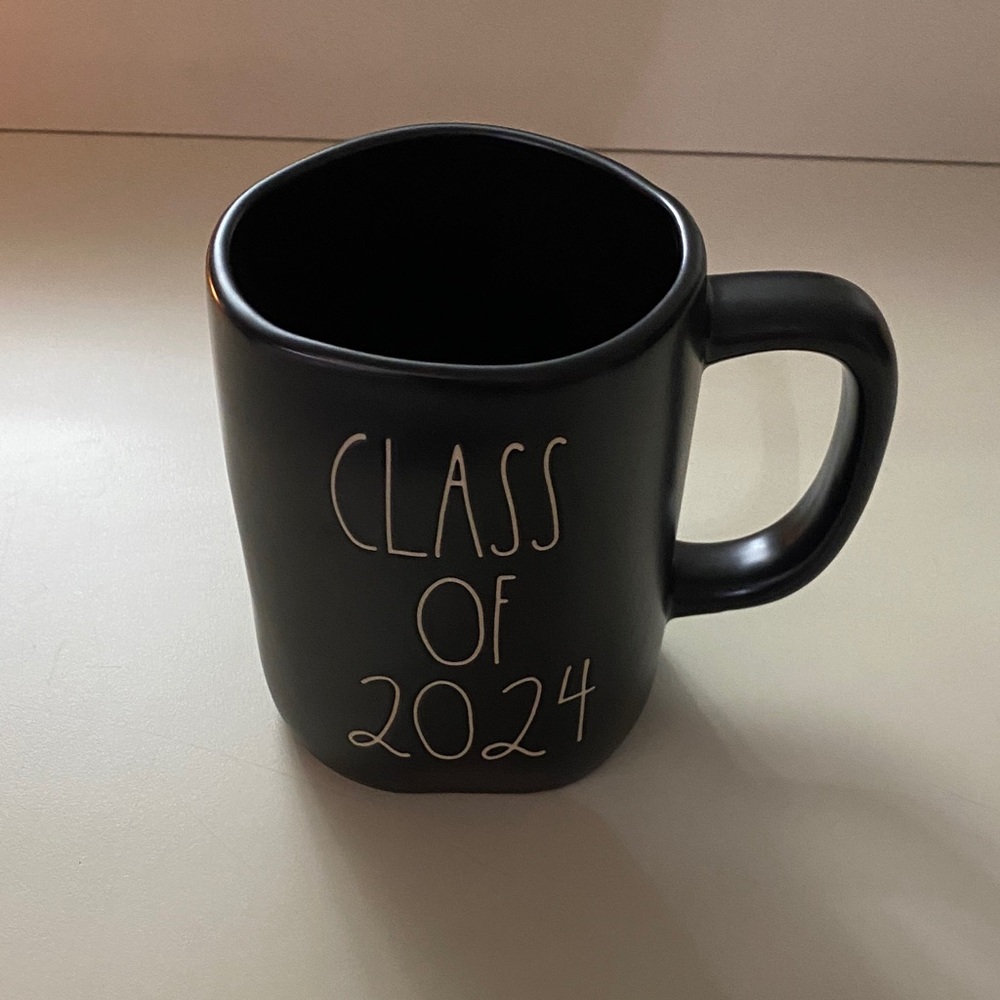 Rae Dunn Ceramic Mug - Class of 2024